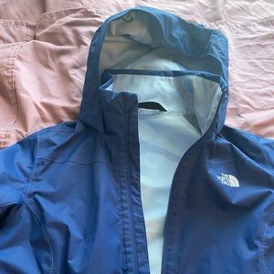 Womens North face Resolve jacket